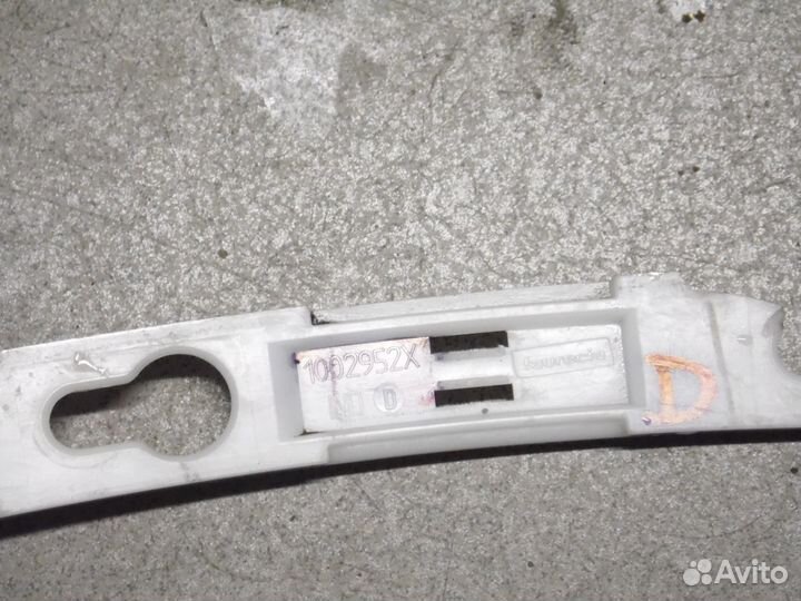 Кронштейн заднего бампера Ситроен С4 B7