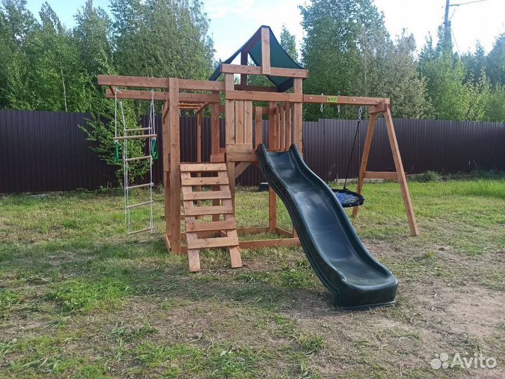 Детские площадки в наличии