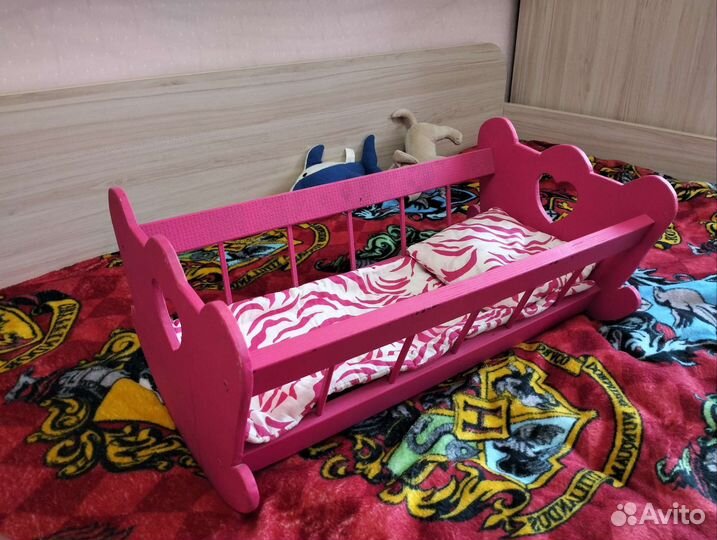 Кроватка для кукол