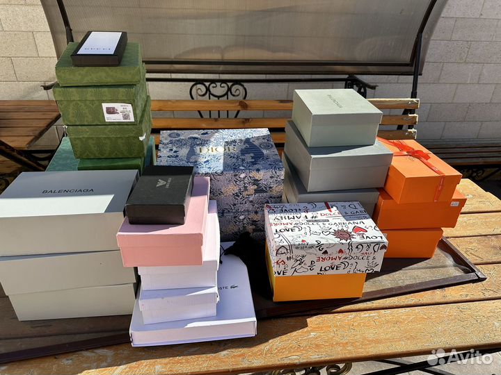 Коробка подарочная