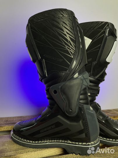 Мотоботы Gaerne Fastback Endurance Black2