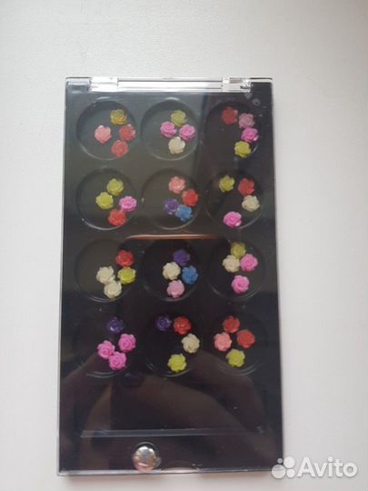 Декор для ногтей