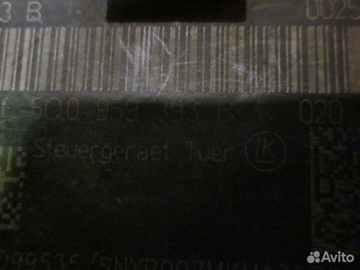 Эбу передней левой двери Фольксваген Гольф 7