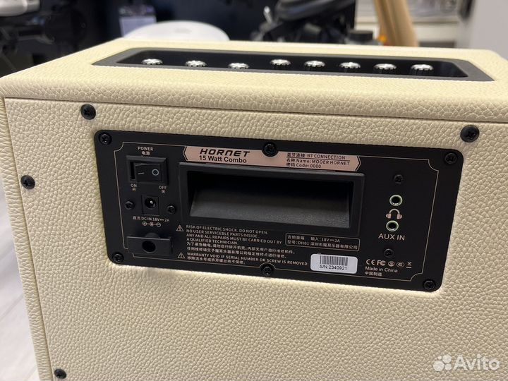 Комбоусилитель с процессором mooer dh2 15 ватт