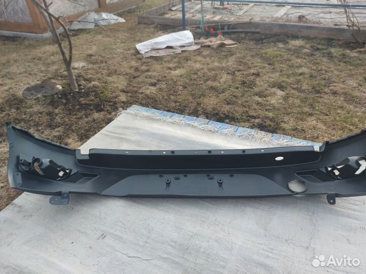 Задний бампер Ford EcoSport