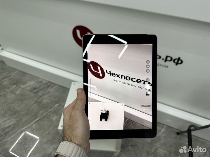 Apple iPad 6 2018 128Gb + сим карта Cellular