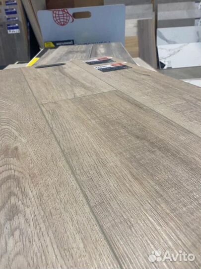 Кварцвиниловый ламинат