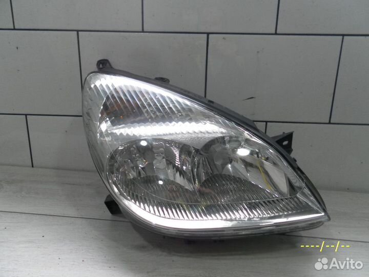 Фара права Citroen C5 Ситроен С5