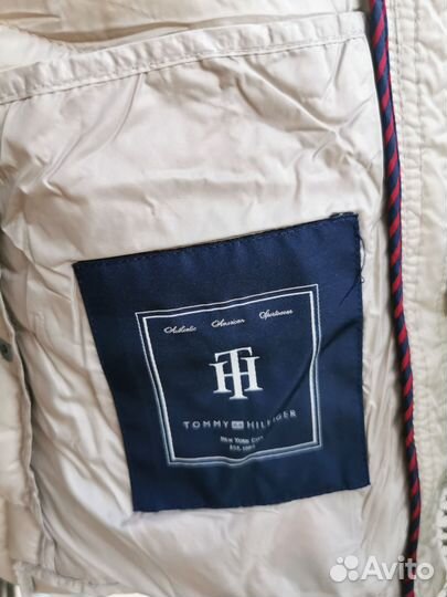 Куртка, тонкий пуховик Tommy Hilfiger 44