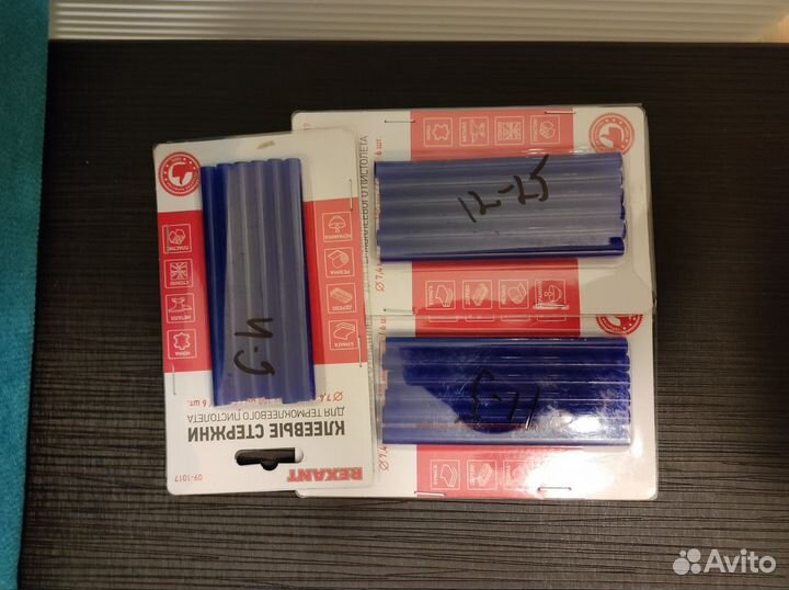 Клеевые стержни