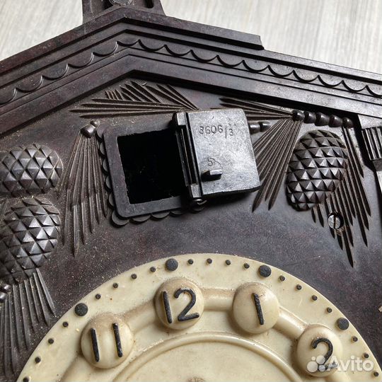 Часы настенные гиревые с кукушкой