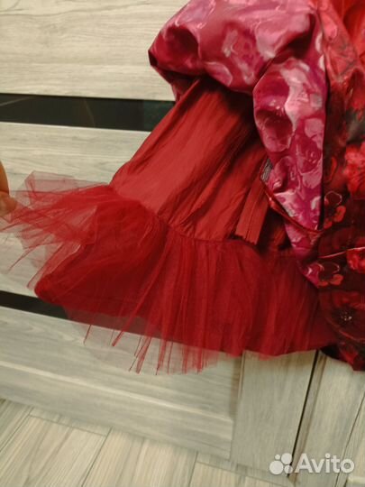 Платье на 8 марта 110