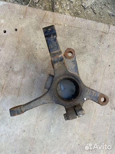 Кулак поворотный на Hyundai Solaris 2011-17 г(Ориг