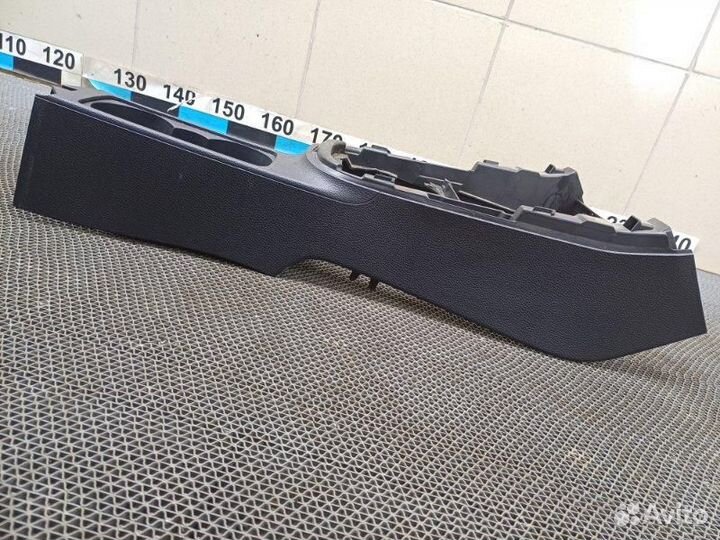 Консоль Volkswagen Golf