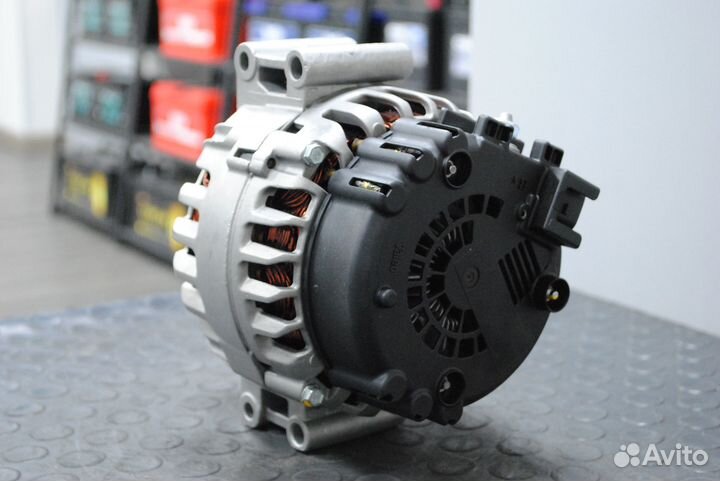 Генератор BMW X5 E70 3.0i N52B30A 230А