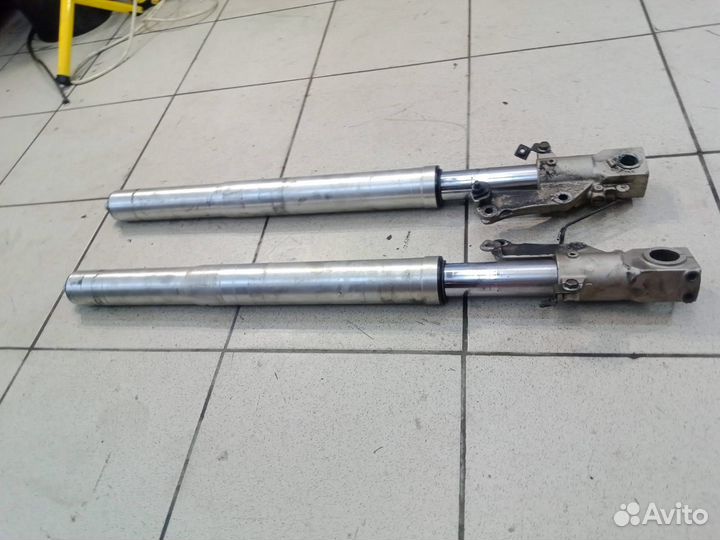 Перья вилки Suzuki GSX-R 1100P 1992