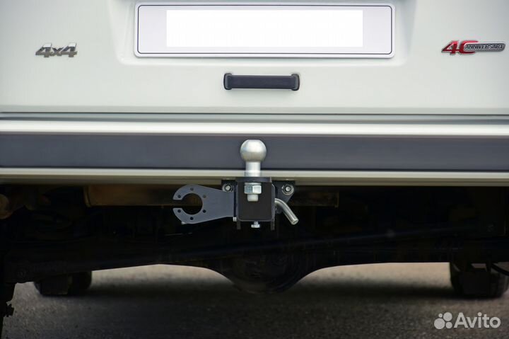 Фаркоп съемный квадрат Нива 