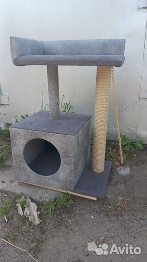 Домик для кошки с когтеточкой