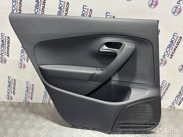 Обшивка двери Volkswagen Polo 5