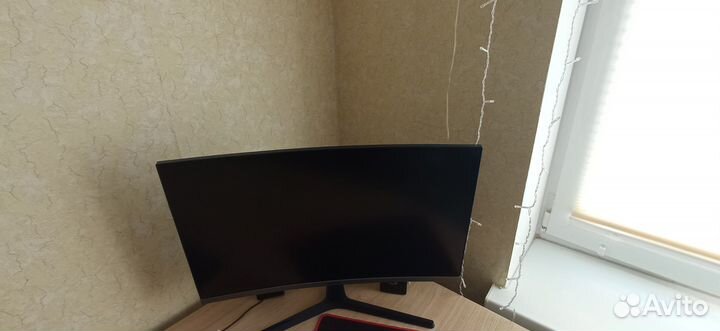 Монитор samsung 27 изогнутый