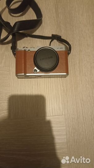 Фотоаппарат x-m1