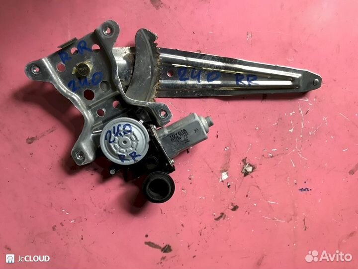 Стеклоподъемник на toyota premio ZZT240 1zzfe