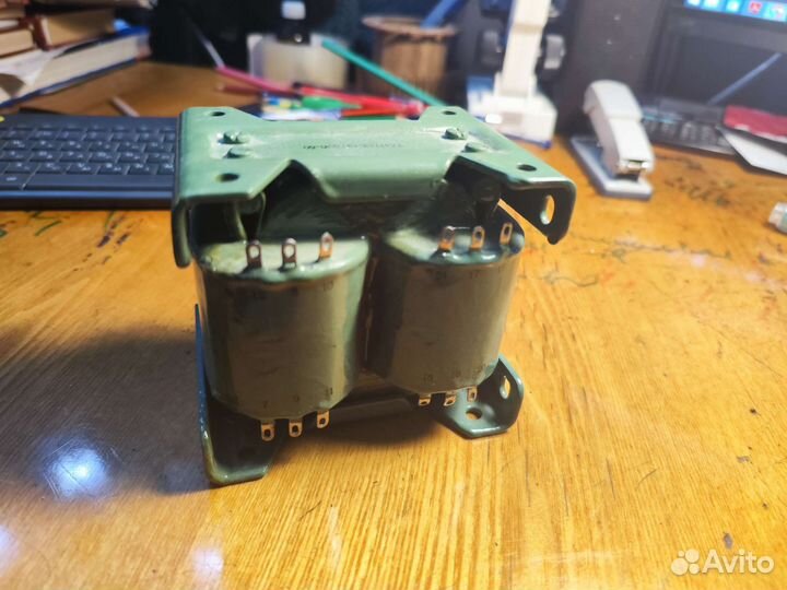 Трансформатор тока тан 113-127/220-50