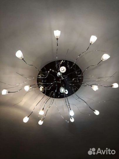 Люстра с бусами