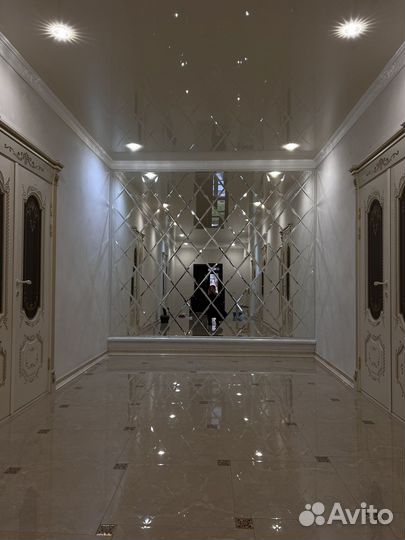 Зеркало на стену