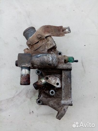 Корпус термостата чери тигго