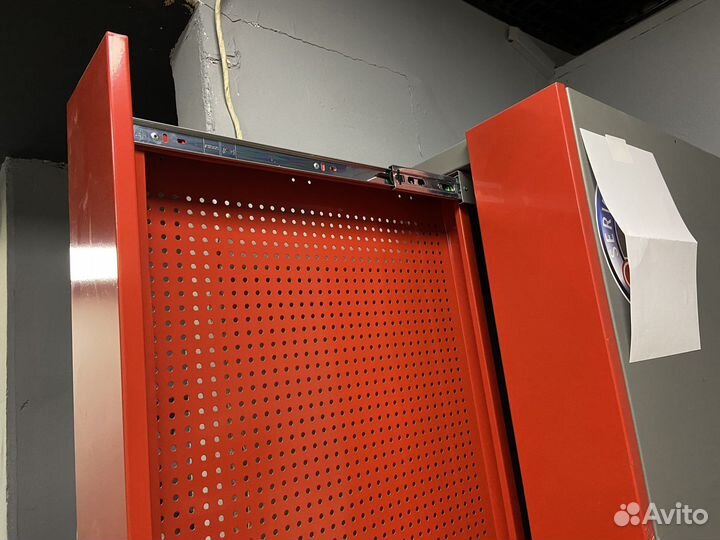 Перфостенд выдвижной для ключей