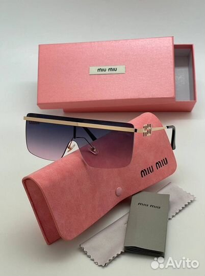 Солнечные очки маска MIU MIU