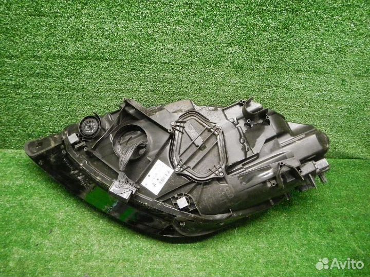 Фара правая Porsche Cayenne