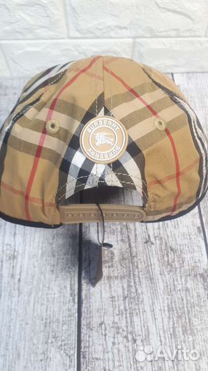 Бейсболка Burberry