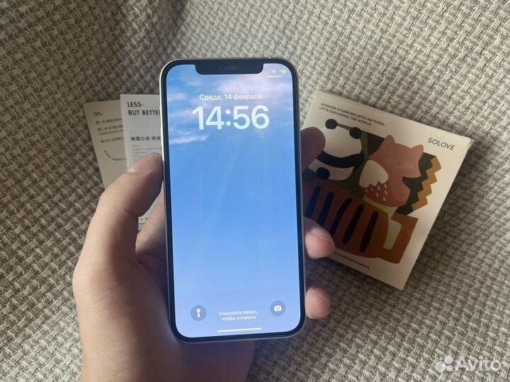 Внешний аккумулятор solove W12 Pro MagSafe