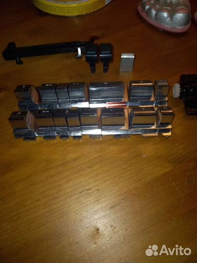 Клавиши (кнопки) магнитолы sharp GF 575