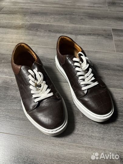 Кожанные ботинки 43