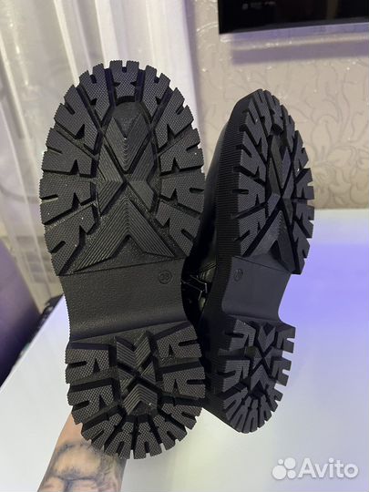 Ботинки женские демисезонные