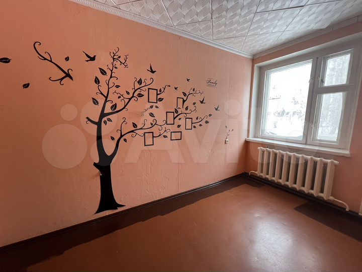 4-к. квартира, 78,4 м², 1/3 эт.