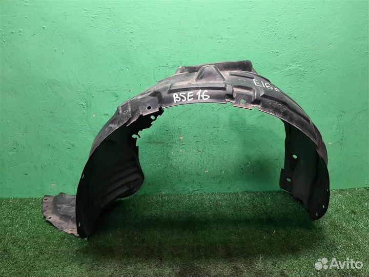 Подкрылок передний левый Mazda 3 (BK) 2005