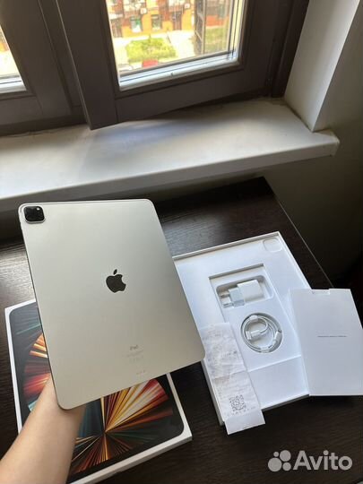 iPad Pro 12.9 M1 2021 256gb Идеал