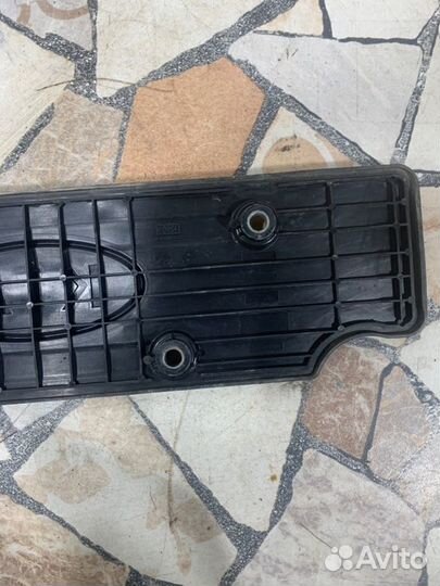 Декоративная крышка двигателя Kia Ceed Ed хэтчбэк