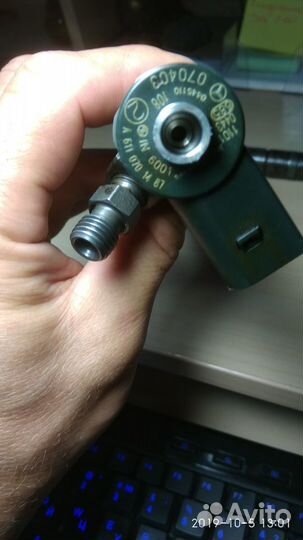 Насос форсунка для Mersedes Sprinter 611 A61107014