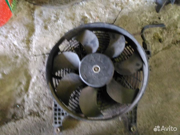 Mitsubithi space star 2002 вентилятор кондиционера