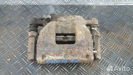 Суппорт тормозной передний правый ford transit custom (DNK18N701)