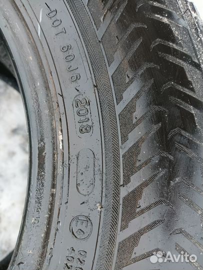 Nokian Tyres Hakkapeliitta 8 185/70 R14 92T