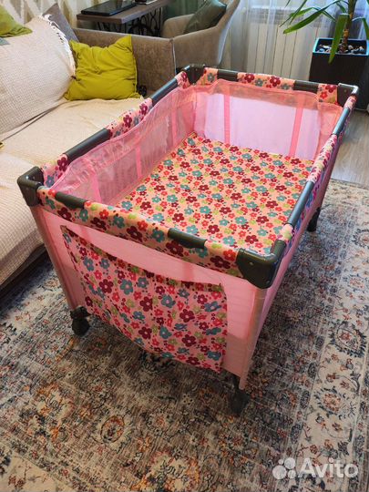 Детская кровать манеж