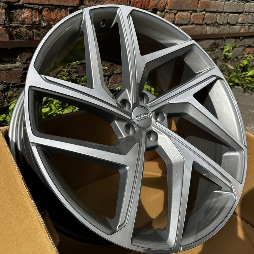 Литые диски Audi 9.5×R22 5×112