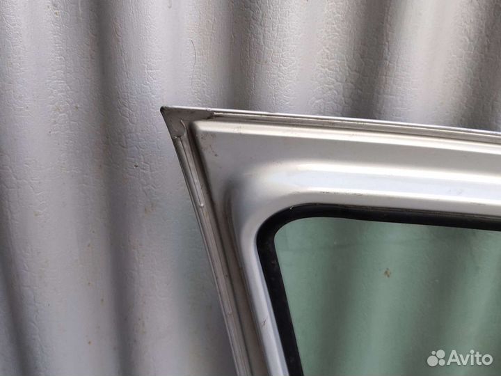 Дверь передния левая на Volkswagen Golf 4