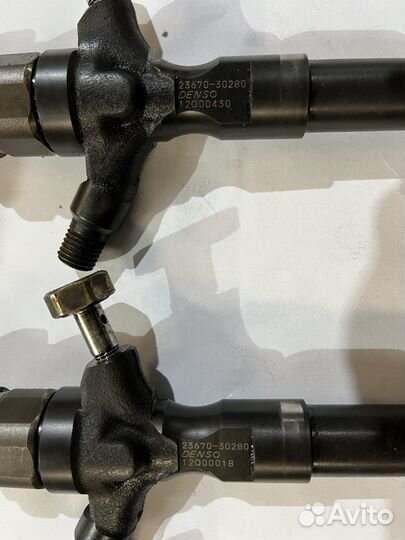 Форсунки Toyota 1Kdftv 2367030280